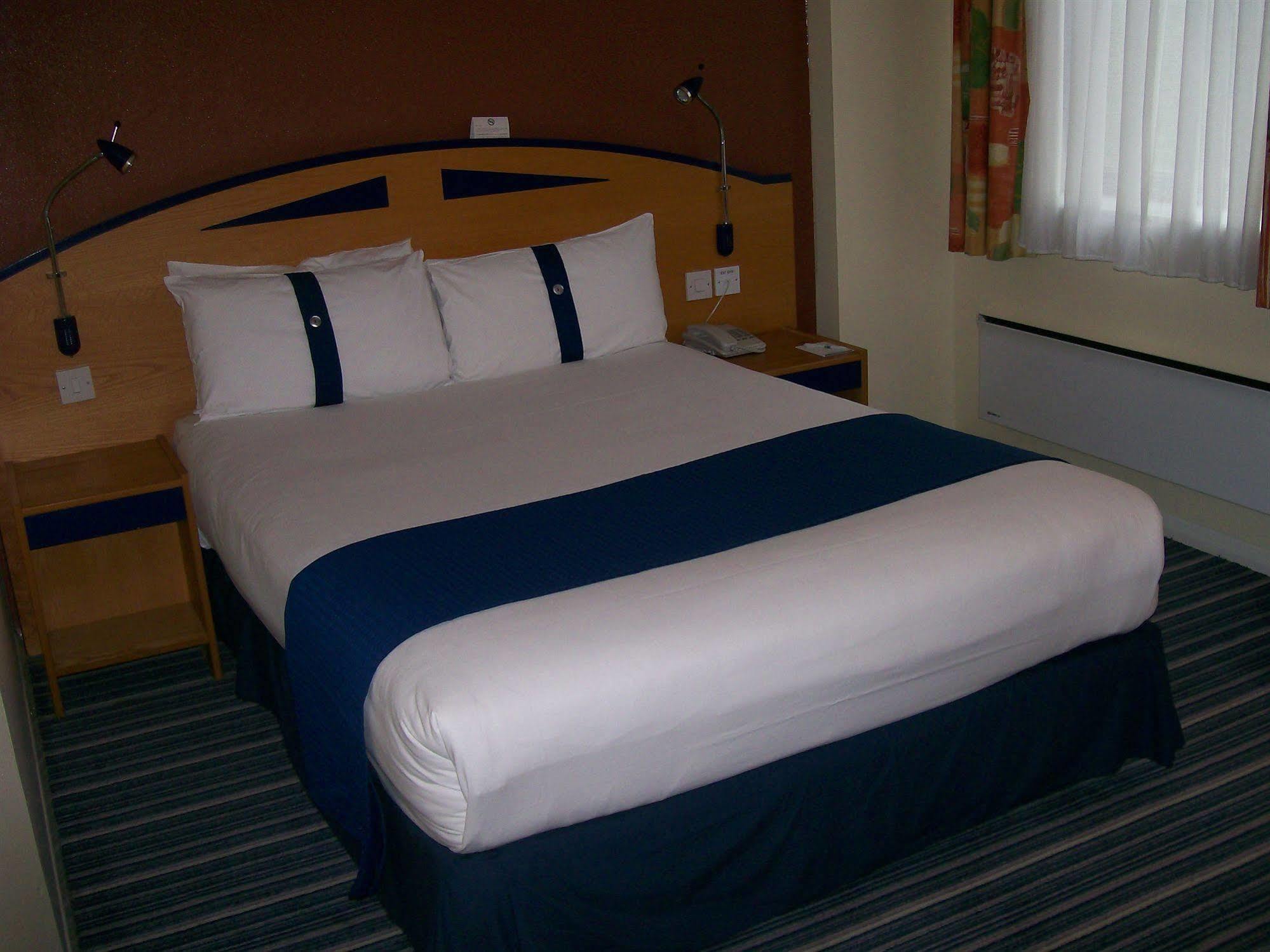 Holiday Inn Express Birmingham - Castle Bromwich, An Ihg Hotel Bagian luar foto